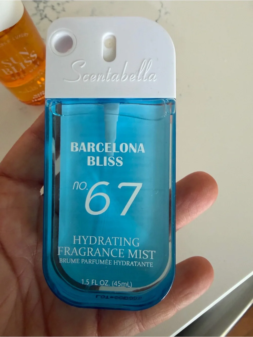Abella hydrating fragrance